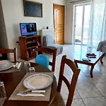 Marina's το σπίτι της μαρίνας 78τμ 纳夫普利翁