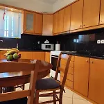 Marina's το σπίτι της μαρίνας 78τμ * 纳夫普利翁